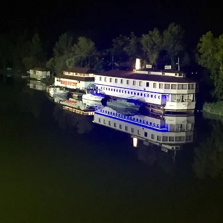 Lisa Будапешт