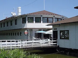 Lisa 3* בודפשט