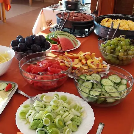 Lisa Будапешт